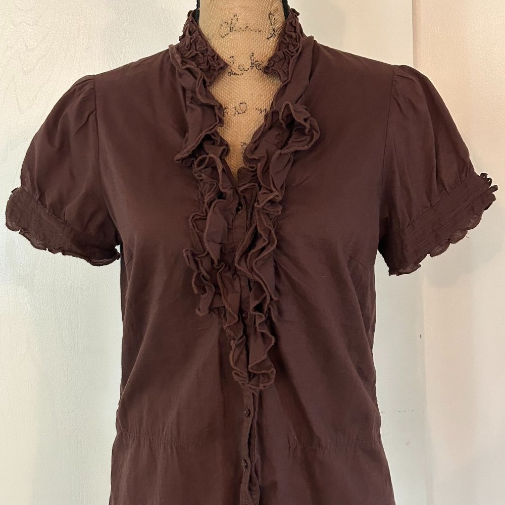 New York Princess Short Sleeve Button Down Top with Ruffled Front Size L